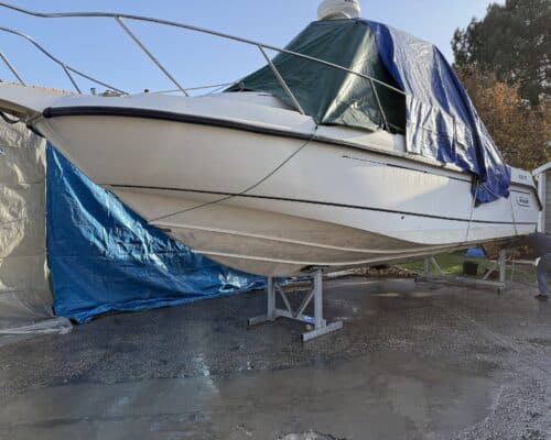 Aérogommage et décapage d'antifouling sur coque à Audenge 1